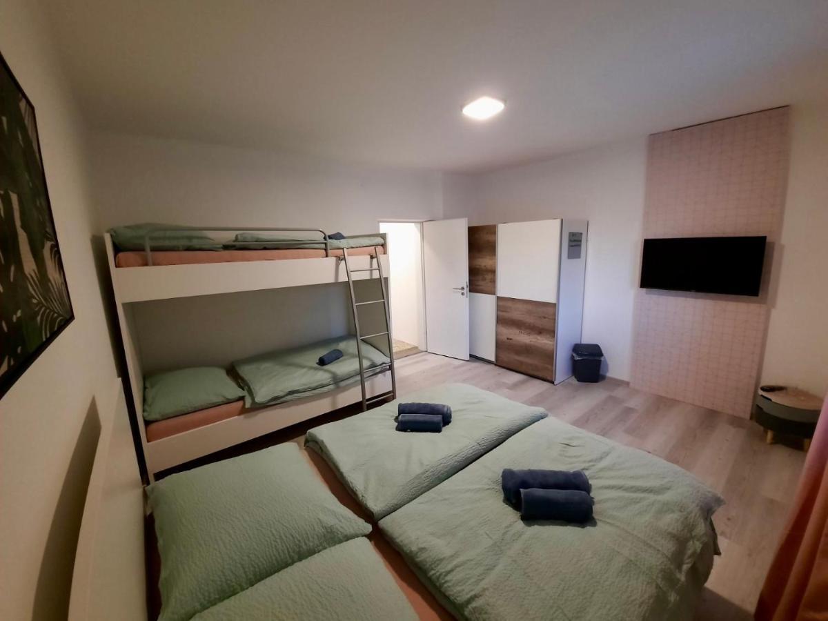Rooms Optim Птуй Экстерьер фото