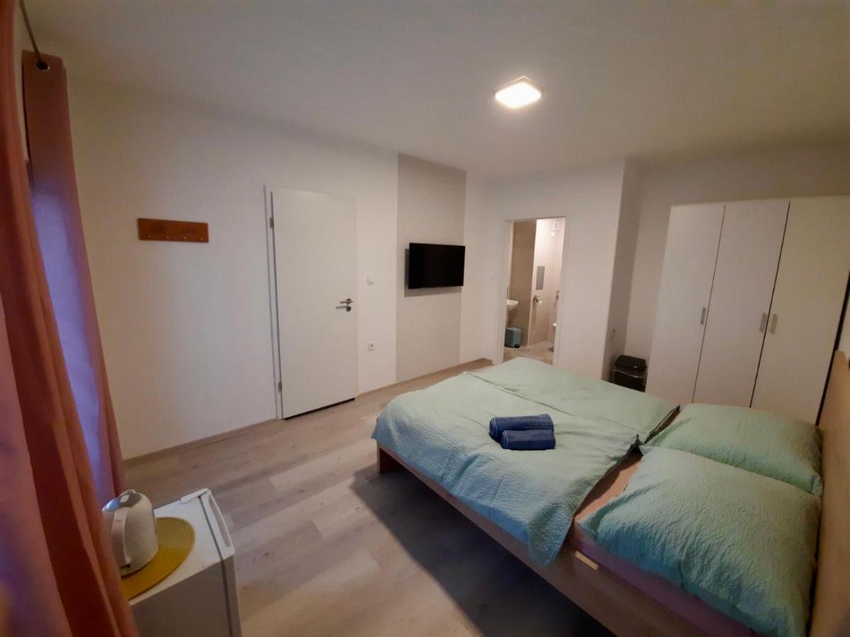 Rooms Optim Птуй Экстерьер фото