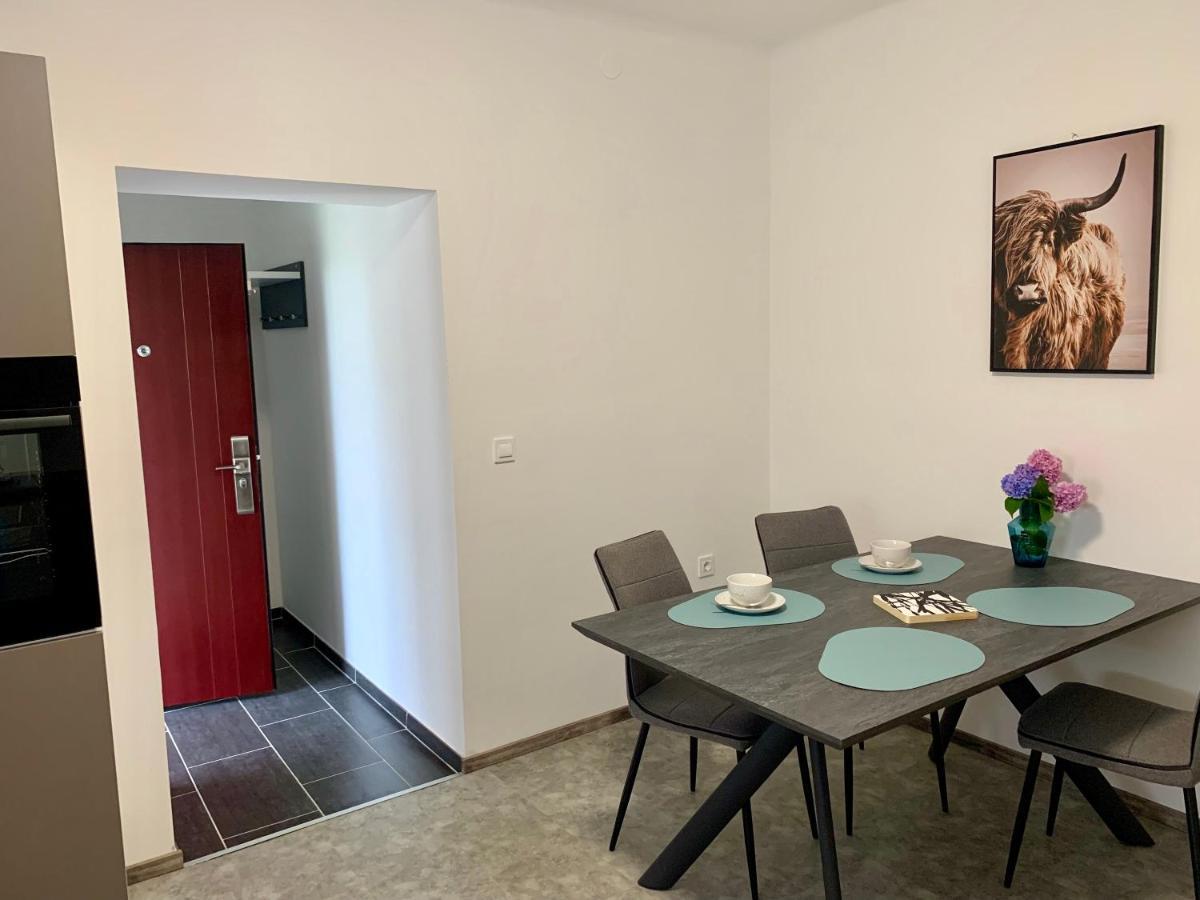 Rooms Optim Птуй Экстерьер фото