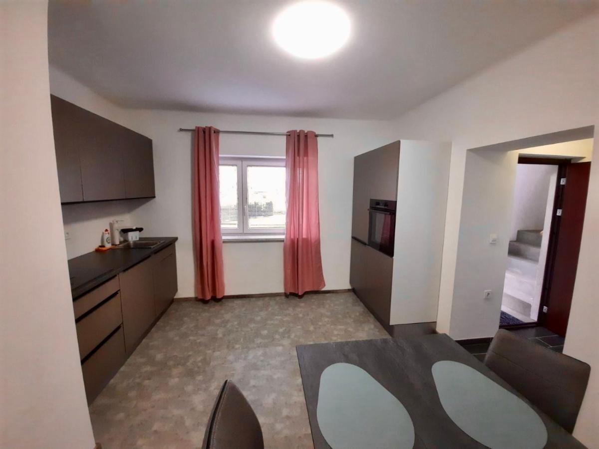 Rooms Optim Птуй Экстерьер фото
